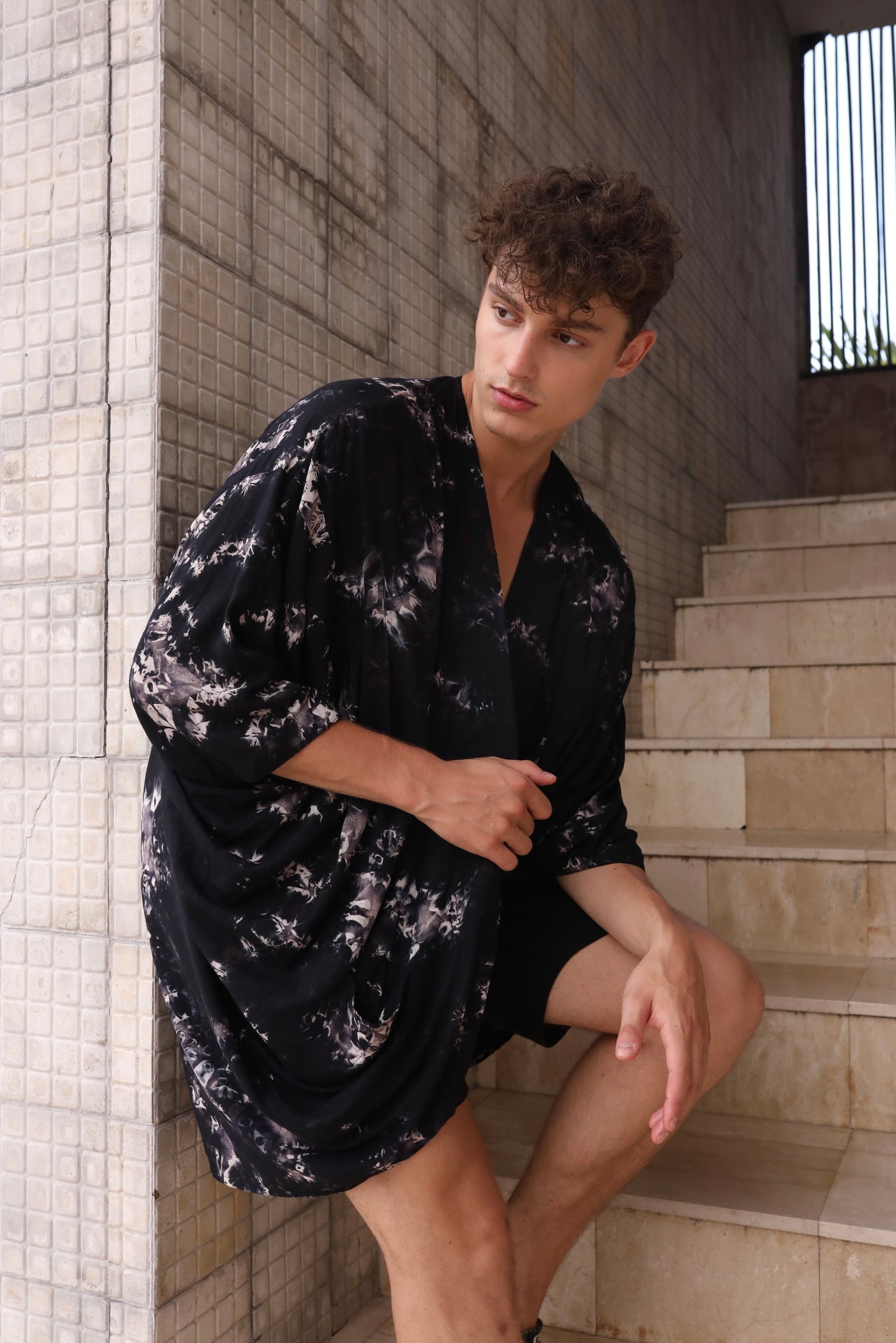 Shambala Mens Kimono Robe Batik Black